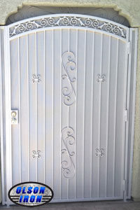 Iron gates, Iron gates Las Vegas, Security gates, Security screens, Security doors, Courtyard gates, Iron fence, Metal gates, Side yard gates, Rv gates, Double gates, Single gates, Driveway gates, Electric gates, Wrought iron gates, Iron works, Stair railing, Iron railings